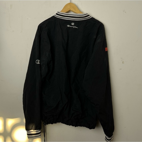 Champion Vintage “Normal” V-neck Windbreaker L - Picture 4 of 4